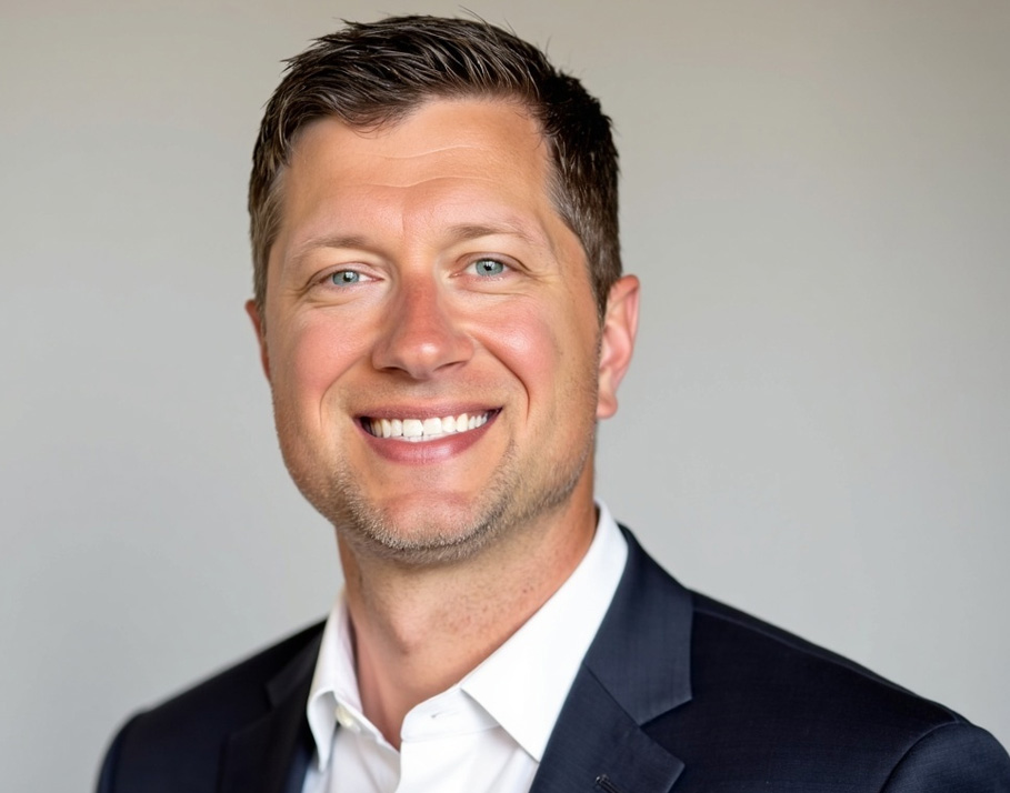 Dr. Christian Harteau